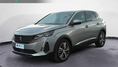 Usata 2021 Peugeot 3008 Allure SUV | 22.600 € (Buon prezzo)