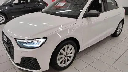 Usata Audi A1 Sportback Business 116 CV (85 kW) 2025 Bianco Utilitaria