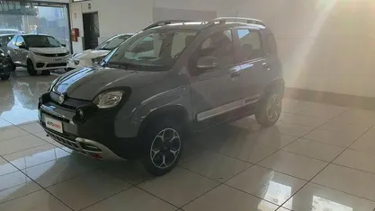 Grigio Usata 2021 Fiat Panda Cross Cross Due volumi | 16.499 € (Buon prezzo)