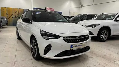 Usata Opel Corsa-e Elegance 56 kW (77 CV) 2021 Bianco Utilitaria