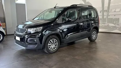 Usata 2023 Peugeot Rifter Allure Monovolume | 19.900 € (Buon prezzo)