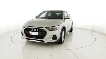 Usata Audi A1 Business 150 CV (110 kW) 2025 Bianco SUV