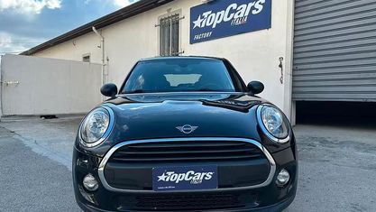 Usata Mini Cooper 95 CV (69 kW) 2019 Nero Utilitaria