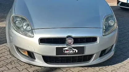Usata Fiat Bravo Emotion 105 CV (77 kW) 2011 Grigio Utilitaria