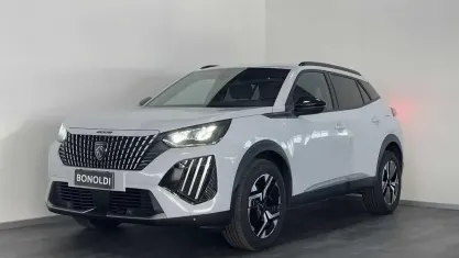 Usata Peugeot 2008 Allure 102 CV (75 kW) 2025 SUV