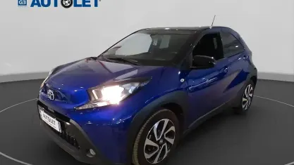 Usata Toyota Aygo X Trend 72 CV (52 kW) 2024 Blu SUV