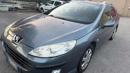 Usata Peugeot 407 Premium 109 CV (80 kW) 2007 Grigio Station wagon