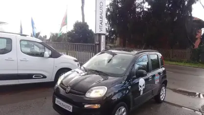 Usata Fiat Panda Easy 80 CV (58 kW) 2015 Nero Utilitaria