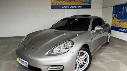 Usata Porsche Panamera Turbo 500 CV (367 kW) 2010 Argento metallizzato Berlina