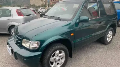 Usata Kia Sportage 128 CV (94 kW) 1999 Verde SUV
