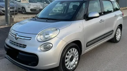 Usata Fiat 500L Living 105 CV (77 kW) 2014 Grigio Monovolume
