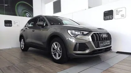 Usata Audi Q3 Business 150 CV (110 kW) 2021 Grigio SUV