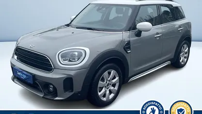 Grigio metallizzato Usata 2020 Mini Cooper Countryman Business SUV | 24.200 € (Buon prezzo)