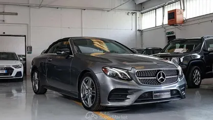 Usata Mercedes E400 Premium Plus 333 CV (244 kW) 2018 Cabrio