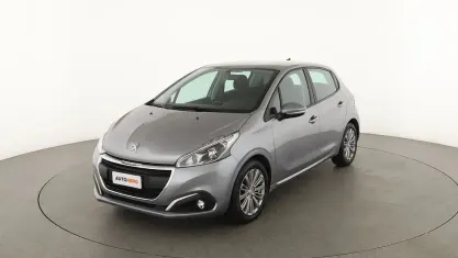 Usata Peugeot 208 Active 82 CV (60 kW) 2019 Grigio Utilitaria