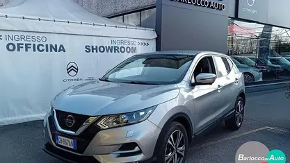 Usata Nissan Qashqai N-Connecta 140 CV (102 kW) 2019 Argento SUV
