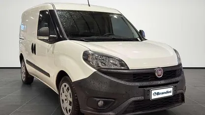Usata 2020 Fiat Doblò Lounge Monovolume | 13.029 € (Ottimo prezzo)