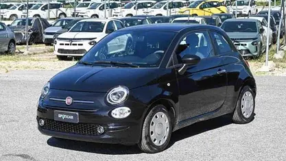 Nero Usata 2022 Fiat 500 Club Due volumi | 11.900 € (Buon prezzo)