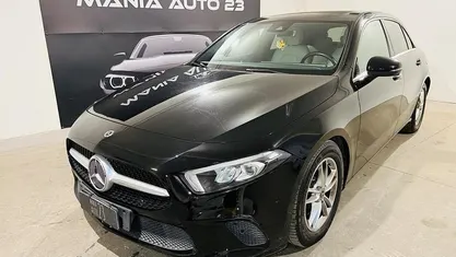 Usata Mercedes A180 Edition 116 CV (85 kW) 2020 Nero Berlina