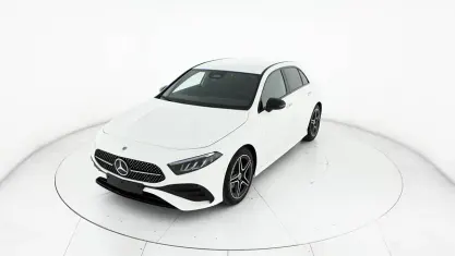 Nuova Mercedes A180 AMG line 116 CV (85 kW) 2026 Bianco Berlina