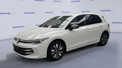 Usata 2025 VW Golf VIII Life Utilitaria | 28.340 € (Ottimo prezzo)
