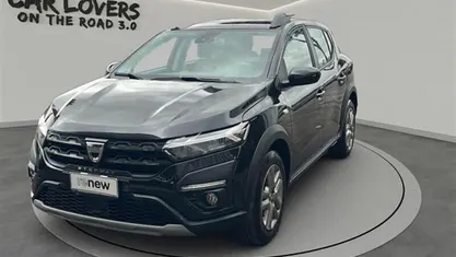 Usata Dacia Sandero Comfort 101 CV (74 kW) 2023 Utilitaria