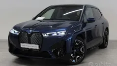 Vari colori Usata 2023 BMW iX Comfort Edition SUV | 59.900 € (Buon prezzo)