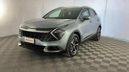 Grigio Usata 2023 Kia Sportage Style SUV | 29.199 € (Super prezzo)