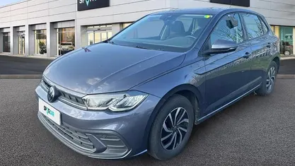 Usata VW Polo Life 95 CV (69 kW) 2023 Grigio Utilitaria