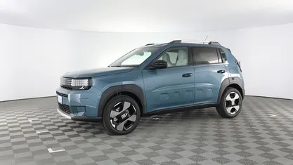 Usata Fiat Grande Panda La Prima 101 CV (74 kW) 2025 Utilitaria