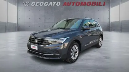 Usata VW Tiguan Life 150 CV (110 kW) 2024 Grigio SUV