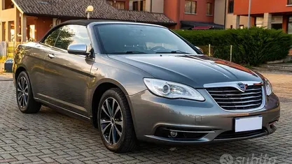 Usata Lancia Flavia 170 CV (125 kW) 2013 Berlina