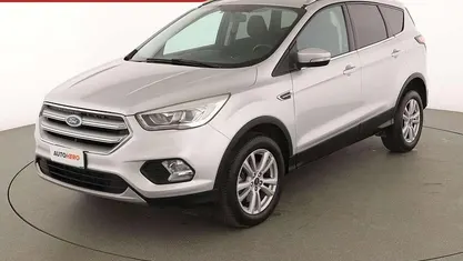 Usata Ford Kuga Business Edition 120 CV (88 kW) 2018 Argento SUV