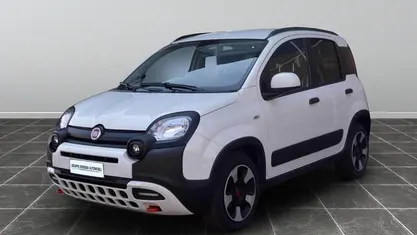 Usata Fiat Panda Cross Cross 70 CV (51 kW) 2024 Utilitaria