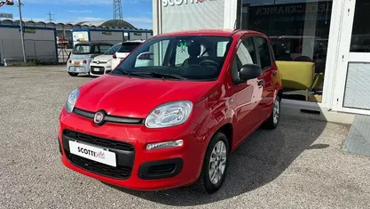 Rosso Usata 2021 Fiat Panda Easy Due volumi | 10.800 € (Cara)