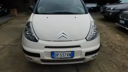 Usata Citroën C3 Pluriel Elegance 73 CV (53 kW) 2008 Beige Cabrio
