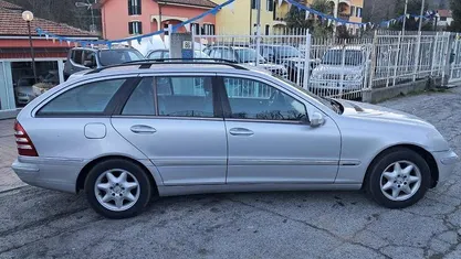 Usata Mercedes C220 143 CV (105 kW) 2002 Station wagon