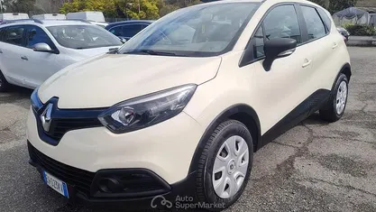 Usata Renault Captur 90 CV (66 kW) 2014 SUV