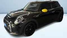 Nero pastello Usata 2021 Mini Cooper SE Classic Due volumi | 15.200 € (Buon prezzo)