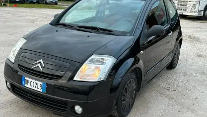 Usata Citroën C2 Exclusive 60 CV (44 kW) 2008 Nero Utilitaria