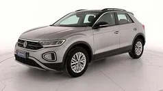 Usata 2024 VW T-Roc Life SUV | 30.500 € (Buon prezzo)