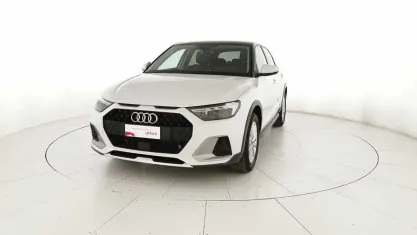 Usata Audi A1 Business 116 CV (85 kW) 2024 Bianco ghiaccio metallizzato SUV