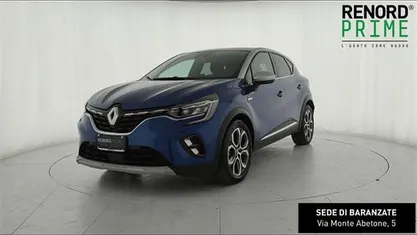 Blu scuro Usata 2021 Renault Captur Intens SUV | 17.900 € (Buon prezzo)