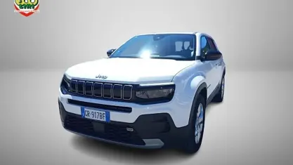 Usata Jeep Avenger Altitude 101 CV (74 kW) 2023 Bianco SUV