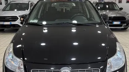 Usata Fiat Sedici 120 CV (88 kW) 2011 SUV