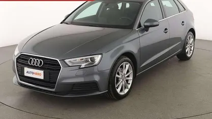 Usata Audi A3 110 CV (80 kW) 2017 Grigio Berlina