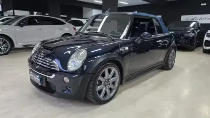 Usata Mini Cooper S Cabriolet 170 CV (125 kW) 2005 Bluazzurro Cabrio