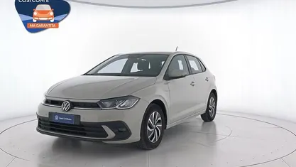 Usata VW Polo Life 95 CV (69 kW) 2023 Ascot grey Utilitaria