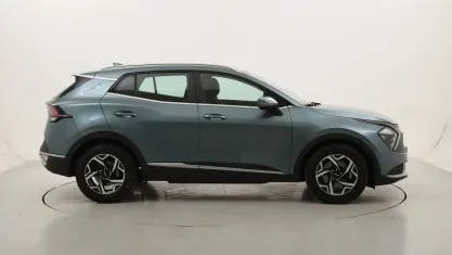 Usata Kia Sportage 136 CV (100 kW) 2023 Grigiogrigio SUV