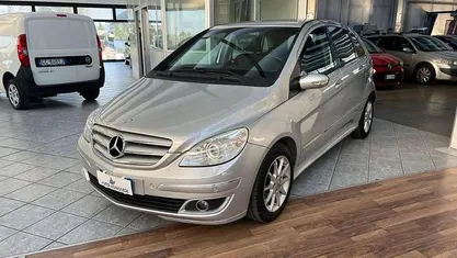 Usata Mercedes B180 140 CV (102 kW) 2007 Monovolume
